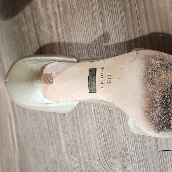 Badgley Mischka Heels - Picture 5 of 7